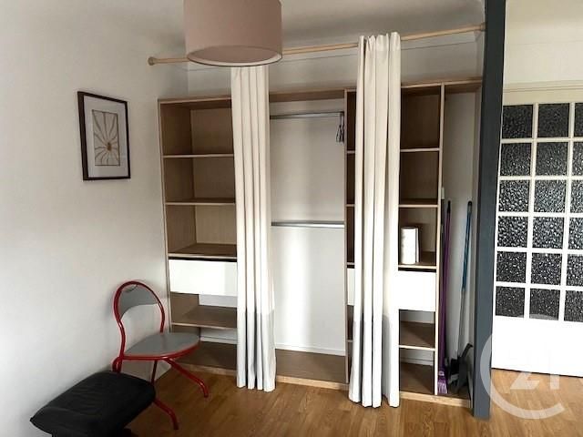 Appartement F1 &agrave; louer - 1 pi&egrave;ce - 32,10 m2 - La Roche Sur Yon - 85 - PAYS-DE-LOIRE