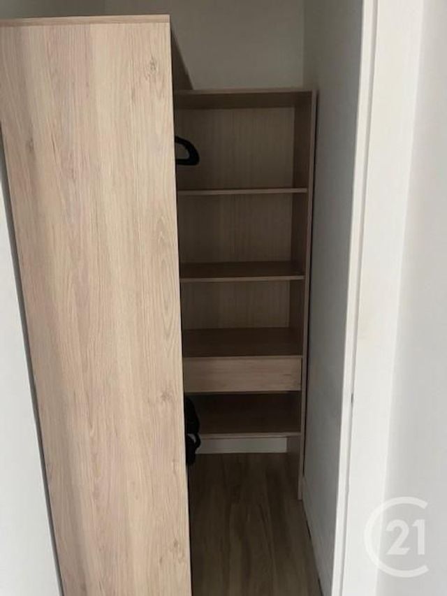 Appartement F3 &agrave; louer - 3 pi&egrave;ces - 66,74 m2 - La Roche Sur Yon - 85 - PAYS-DE-LOIRE