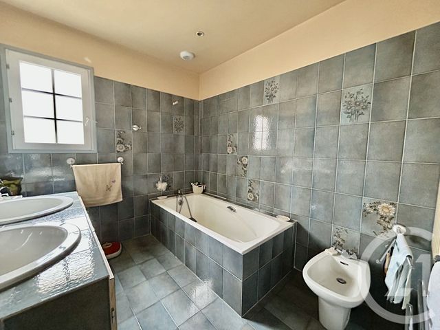 Maison &agrave; vendre - 6 pi&egrave;ces - 116,98 m2 - La Roche Sur Yon - 85 - PAYS-DE-LOIRE