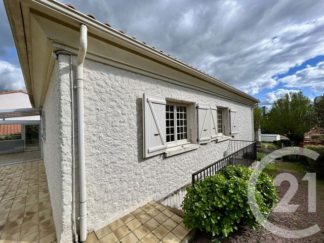 Maison &agrave; vendre - 5 pi&egrave;ces - 113 m2 - La Roche Sur Yon - 85 - PAYS-DE-LOIRE