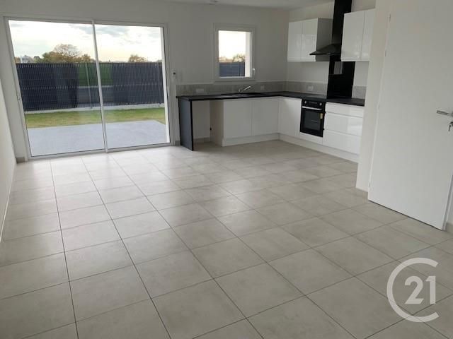 Maison &agrave; louer - 5 pi&egrave;ces - 80 m2 - La Roche Sur Yon - 85 - PAYS-DE-LOIRE