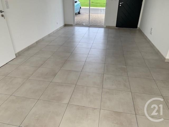 Maison &agrave; louer - 5 pi&egrave;ces - 80 m2 - La Roche Sur Yon - 85 - PAYS-DE-LOIRE