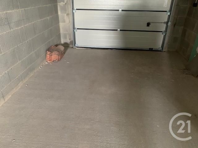 Maison &agrave; louer - 5 pi&egrave;ces - 80 m2 - La Roche Sur Yon - 85 - PAYS-DE-LOIRE