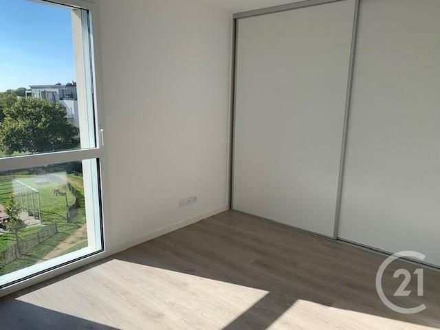 Appartement F3 &agrave; louer - 3 pi&egrave;ces - 71,28 m2 - La Roche Sur Yon - 85 - PAYS-DE-LOIRE