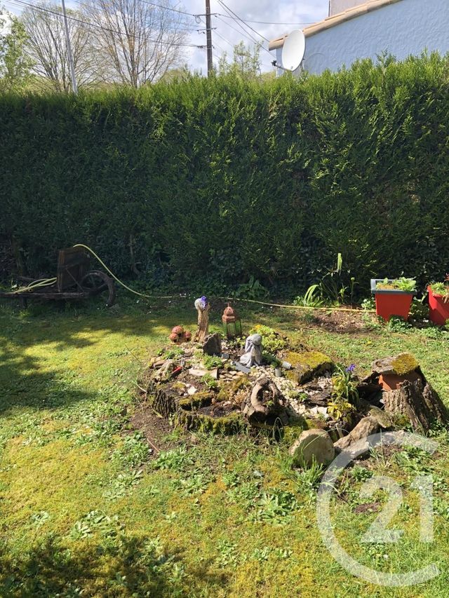 Maison &agrave; louer - 5 pi&egrave;ces - 135,13 m2 - La Roche Sur Yon - 85 - PAYS-DE-LOIRE