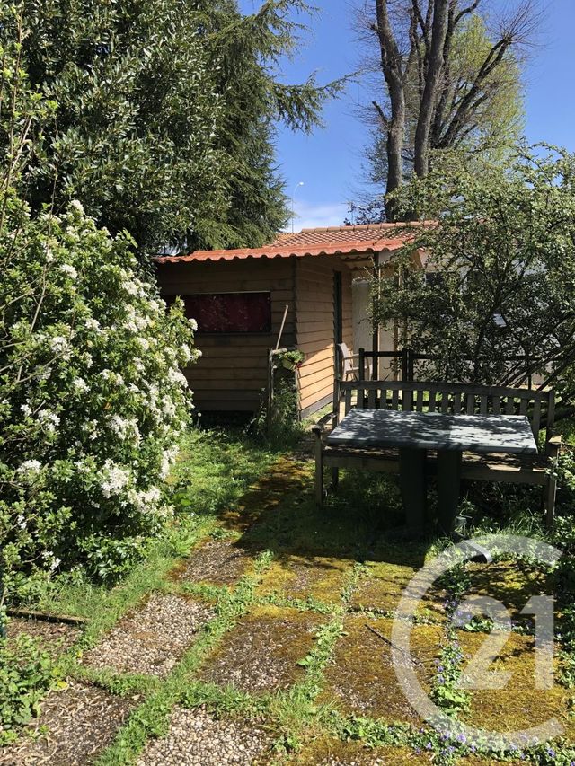 Maison &agrave; louer - 5 pi&egrave;ces - 135,13 m2 - La Roche Sur Yon - 85 - PAYS-DE-LOIRE