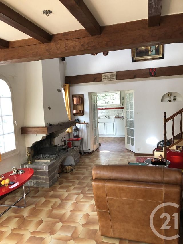 Maison &agrave; louer - 5 pi&egrave;ces - 135,13 m2 - La Roche Sur Yon - 85 - PAYS-DE-LOIRE