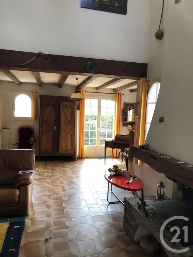 Maison &agrave; louer - 5 pi&egrave;ces - 135,13 m2 - La Roche Sur Yon - 85 - PAYS-DE-LOIRE