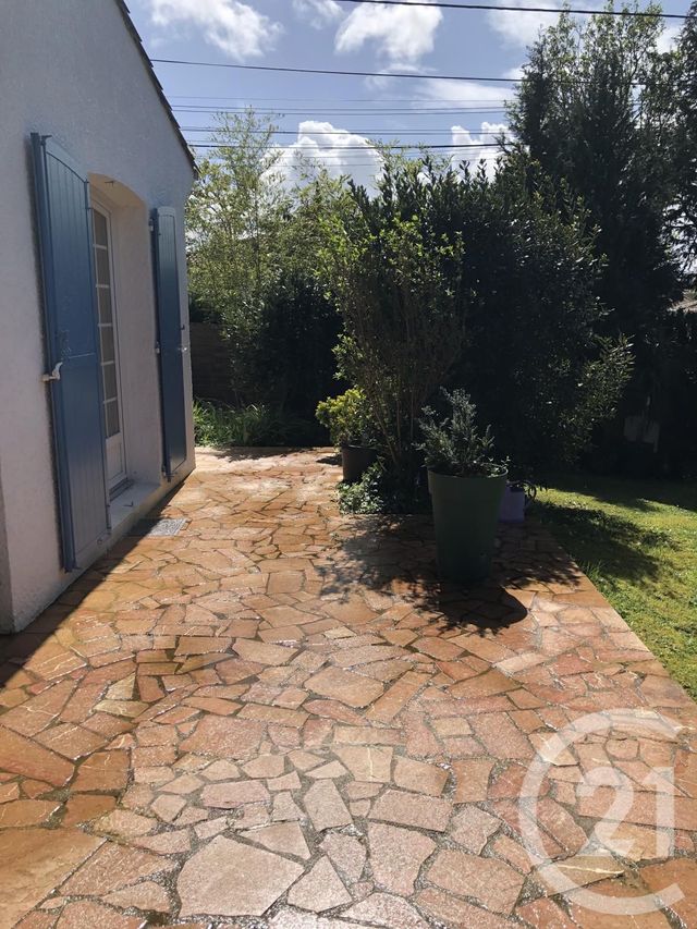 Maison &agrave; louer - 5 pi&egrave;ces - 135,13 m2 - La Roche Sur Yon - 85 - PAYS-DE-LOIRE