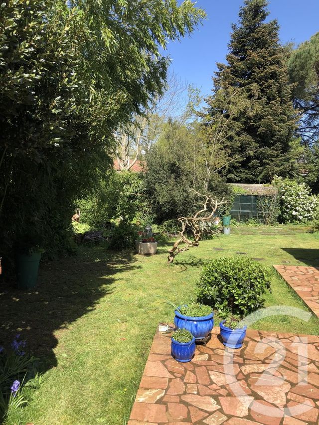 Maison &agrave; louer - 5 pi&egrave;ces - 135,13 m2 - La Roche Sur Yon - 85 - PAYS-DE-LOIRE