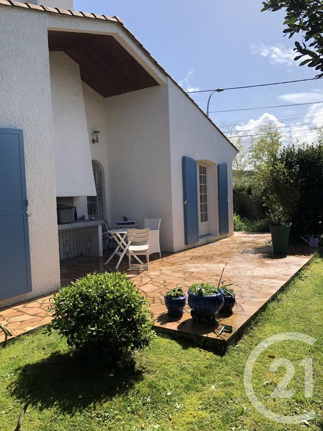 Maison &agrave; louer - 5 pi&egrave;ces - 135,13 m2 - La Roche Sur Yon - 85 - PAYS-DE-LOIRE