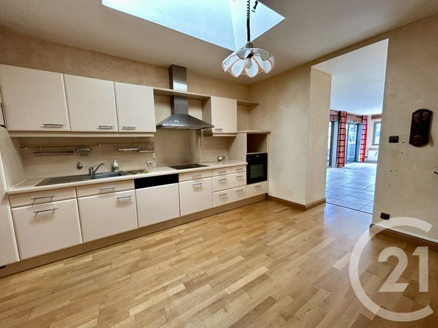 Appartement F6 &agrave; vendre - 6 pi&egrave;ces - 193 m2 - La Roche Sur Yon - 85 - PAYS-DE-LOIRE