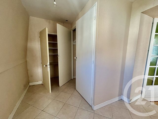 Appartement F6 &agrave; vendre - 6 pi&egrave;ces - 193 m2 - La Roche Sur Yon - 85 - PAYS-DE-LOIRE