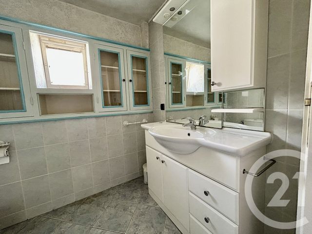 Appartement F6 &agrave; vendre - 6 pi&egrave;ces - 193 m2 - La Roche Sur Yon - 85 - PAYS-DE-LOIRE