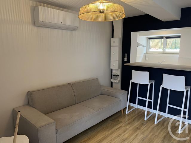 Appartement F1 &agrave; louer - 1 pi&egrave;ce - 27 m2 - La Roche Sur Yon - 85 - PAYS-DE-LOIRE