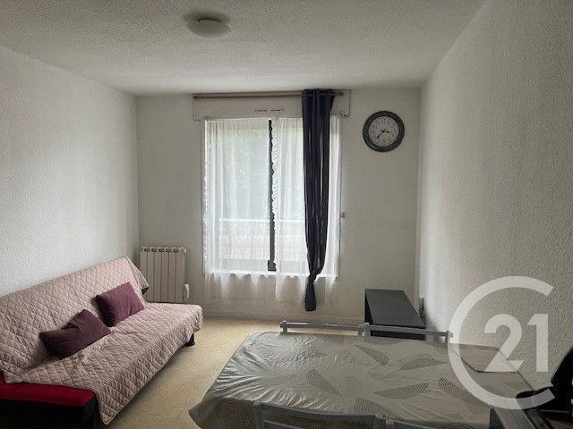 Appartement &agrave; louer - 2 pi&egrave;ces - 28 m2 - La Roche Sur Yon - 85 - PAYS-DE-LOIRE