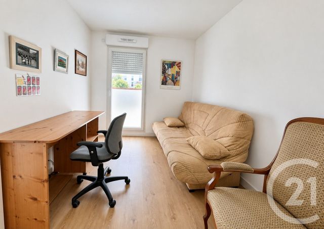 Appartement F4 &agrave; vendre - 4 pi&egrave;ces - 86,38 m2 - La Roche Sur Yon - 85 - PAYS-DE-LOIRE