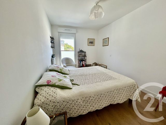 Appartement F4 &agrave; vendre - 4 pi&egrave;ces - 86,38 m2 - La Roche Sur Yon - 85 - PAYS-DE-LOIRE