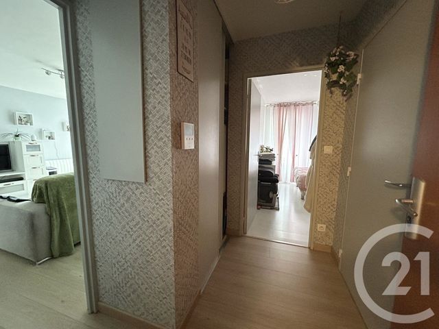 Appartement F2 &agrave; vendre - 2 pi&egrave;ces - 44,96 m2 - La Roche Sur Yon - 85 - PAYS-DE-LOIRE