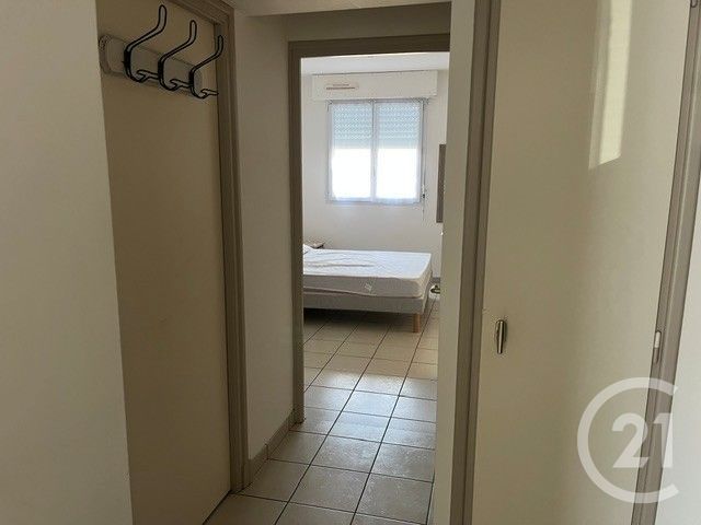 Appartement F1 &agrave; louer - 2 pi&egrave;ces - 47 m2 - La Roche Sur Yon - 85 - PAYS-DE-LOIRE