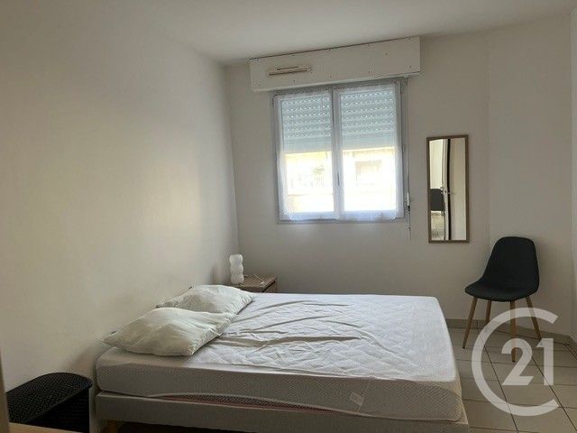 Appartement F1 &agrave; louer - 2 pi&egrave;ces - 47 m2 - La Roche Sur Yon - 85 - PAYS-DE-LOIRE