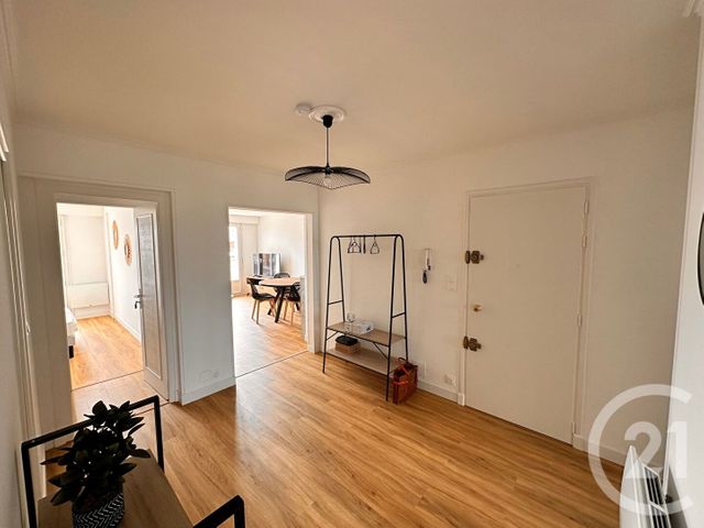 Appartement F4 &agrave; vendre - 4 pi&egrave;ces - 88,77 m2 - La Roche Sur Yon - 85 - PAYS-DE-LOIRE