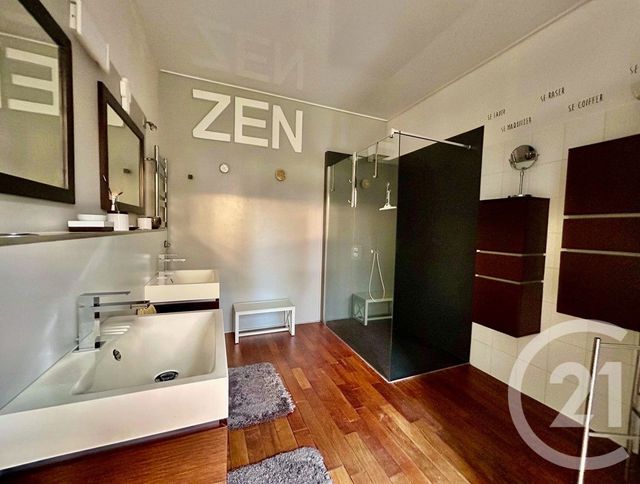 Maison &agrave; vendre - 5 pi&egrave;ces - 129 m2 - La Roche Sur Yon - 85 - PAYS-DE-LOIRE