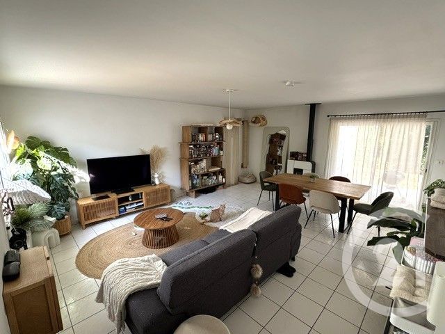 Maison &agrave; louer - 4 pi&egrave;ces - 90 m2 - La Roche Sur Yon - 85 - PAYS-DE-LOIRE