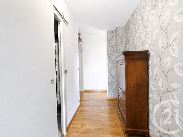 Appartement F3 bis &agrave; vendre - 4 pi&egrave;ces - 98,20 m2 - La Roche Sur Yon - 85 - PAYS-DE-LOIRE