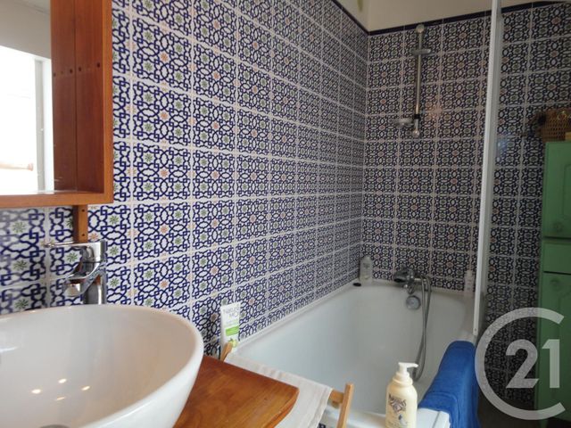 Maison &agrave; louer - 3 pi&egrave;ces - 64,50 m2 - La Roche Sur Yon - 85 - PAYS-DE-LOIRE