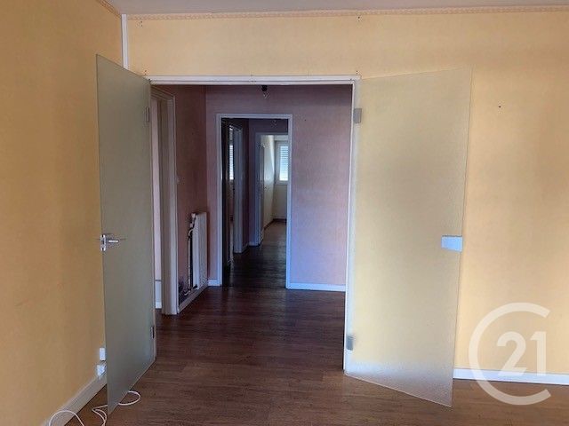 Appartement F3 &agrave; vendre - 3 pi&egrave;ces - 75 m2 - La Roche Sur Yon - 85 - PAYS-DE-LOIRE