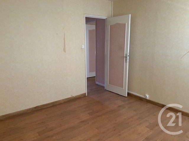 Appartement F3 &agrave; vendre - 3 pi&egrave;ces - 75 m2 - La Roche Sur Yon - 85 - PAYS-DE-LOIRE