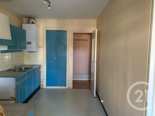Appartement F3 &agrave; vendre - 3 pi&egrave;ces - 75 m2 - La Roche Sur Yon - 85 - PAYS-DE-LOIRE