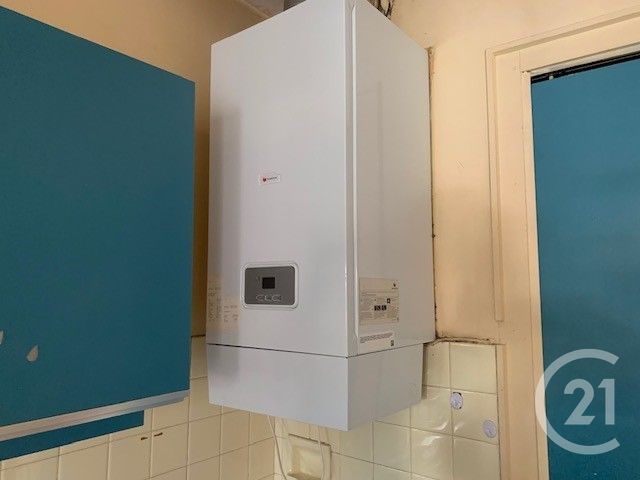 Appartement F3 &agrave; vendre - 3 pi&egrave;ces - 75 m2 - La Roche Sur Yon - 85 - PAYS-DE-LOIRE