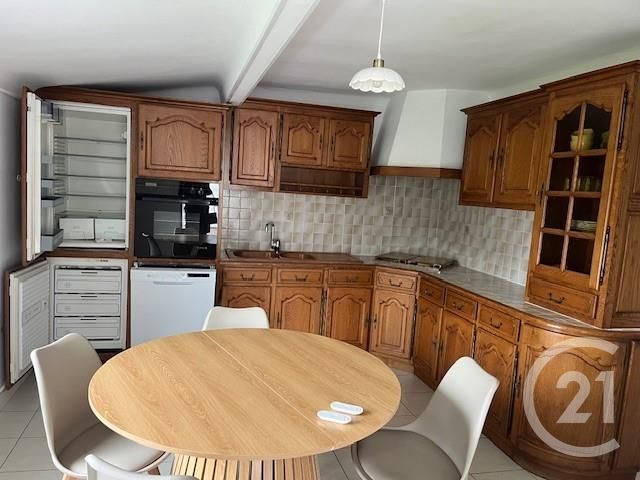 Maison &agrave; louer - 4 pi&egrave;ces - 77,82 m2 - La Roche Sur Yon - 85 - PAYS-DE-LOIRE