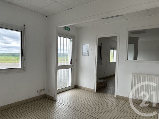 Divers &agrave; vendre - 900 m2 - Falaise - 14 - BASSE-NORMANDIE