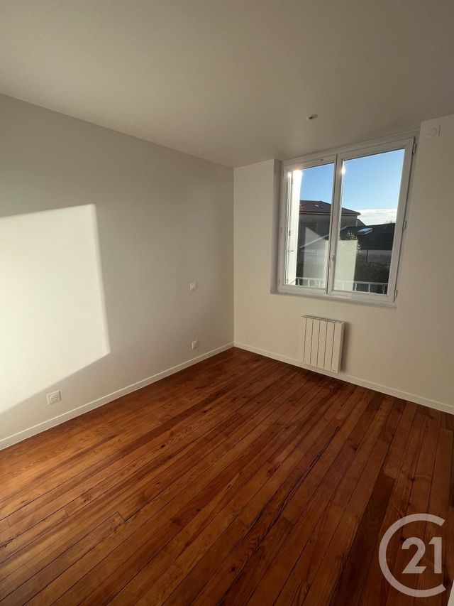 Appartement F2 &agrave; louer - 2 pi&egrave;ces - 42 m2 - Falaise - 14 - BASSE-NORMANDIE