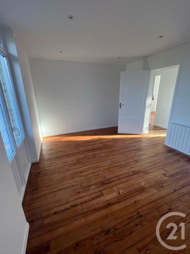 Appartement F2 &agrave; louer - 2 pi&egrave;ces - 42 m2 - Falaise - 14 - BASSE-NORMANDIE