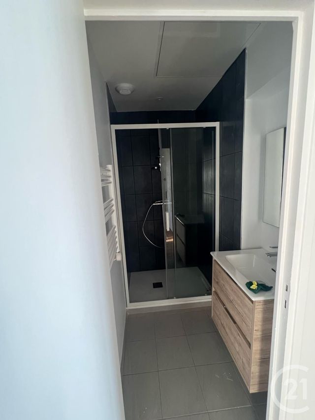 Appartement F2 &agrave; louer - 2 pi&egrave;ces - 42 m2 - Falaise - 14 - BASSE-NORMANDIE
