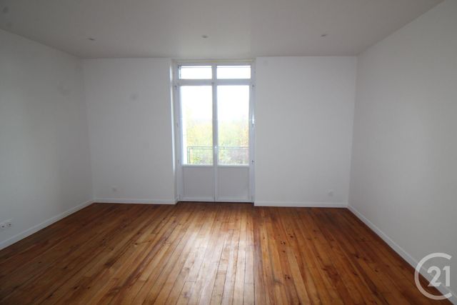 Appartement F2 &agrave; louer - 2 pi&egrave;ces - 42 m2 - Falaise - 14 - BASSE-NORMANDIE