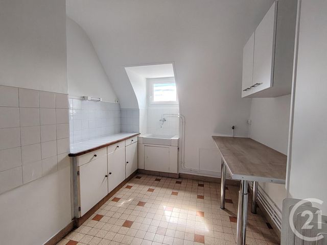 Appartement F3 &agrave; louer - 3 pi&egrave;ces - 48 m2 - Falaise - 14 - BASSE-NORMANDIE
