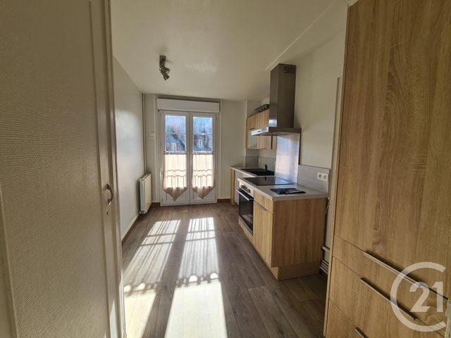Appartement F3 &agrave; louer - 3 pi&egrave;ces - 72 m2 - Falaise - 14 - BASSE-NORMANDIE