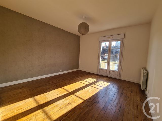 Appartement F3 &agrave; louer - 3 pi&egrave;ces - 72 m2 - Falaise - 14 - BASSE-NORMANDIE