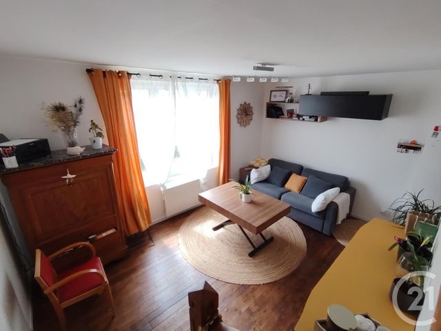 Maison &agrave; louer - 3 pi&egrave;ces - 48,56 m2 - Falaise - 14 - BASSE-NORMANDIE