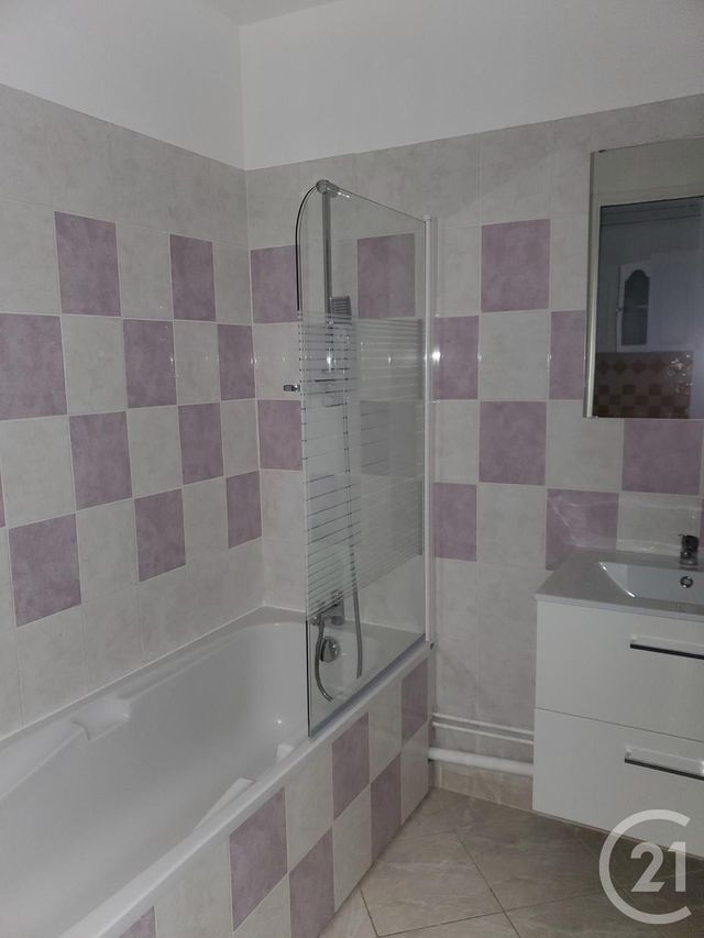 Appartement F1 &agrave; louer - 1 pi&egrave;ce - 37,41 m2 - Falaise - 14 - BASSE-NORMANDIE