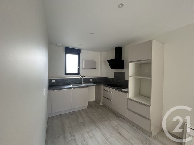 Maison &agrave; louer - 3 pi&egrave;ces - 66,57 m2 - Falaise - 14 - BASSE-NORMANDIE