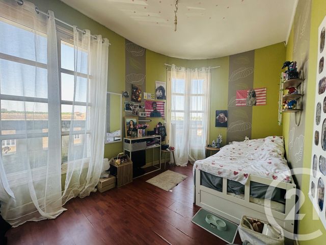 Appartement F4 &agrave; vendre - 4 pi&egrave;ces - 87,16 m2 - Falaise - 14 - BASSE-NORMANDIE