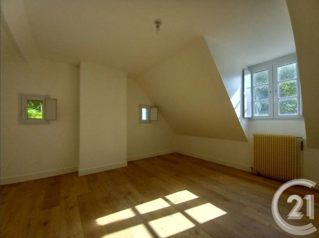 Maison &agrave; louer - 4 pi&egrave;ces - 102 m2 - St Germain De Tournebut - 50 - BASSE-NORMANDIE