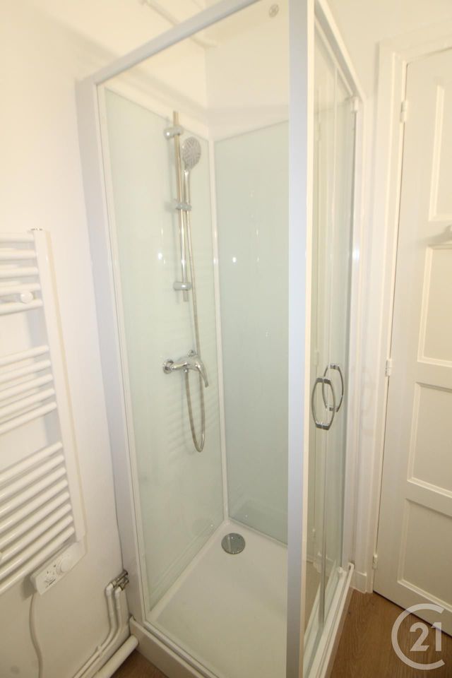 Appartement F2 &agrave; louer - 2 pi&egrave;ces - 41 m2 - Falaise - 14 - BASSE-NORMANDIE