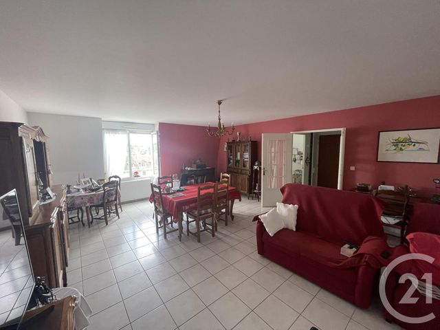 Appartement F4 &agrave; vendre - 4 pi&egrave;ces - 96,71 m2 - Falaise - 14 - BASSE-NORMANDIE